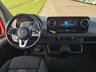 Mercedes-Benz SPRINTER 319 L2H2 RWD 3.5t-Trekhaak 2x Schuifdeur LED Mbux10 Distronic Automatische Airco 360 Graden Camera Parkeersensoren Euro6 190 PK! foto 8