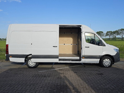 Mercedes-Benz SPRINTER 319 L3H2 Maxi Automaat 15