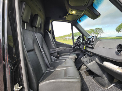 Mercedes-Benz SPRINTER 319 L3H2 Maxi LED Mbux10 foto 7