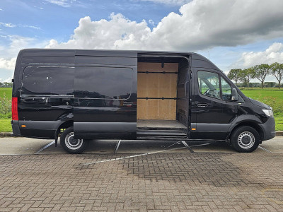 Mercedes-Benz SPRINTER 319 L3H2 V6 3.0Ltr Mbux Automaat 190PK 6-Cylinder Airco Euro6! foto 15
