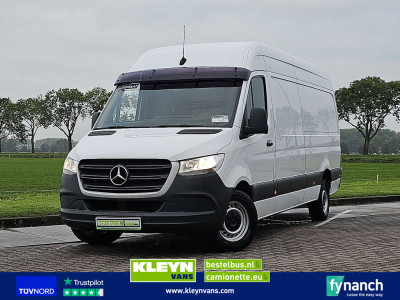 Mercedes-Benz SPRINTER 319 L3H2 ac automaat EURO6 V6 3.0 ltr stoelverwarming camera carplay cruisecontrol trekhaak 3500 kg