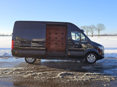 Mercedes-Benz SPRINTER 319 V6 3.0 ltr VOLL EUR6 14