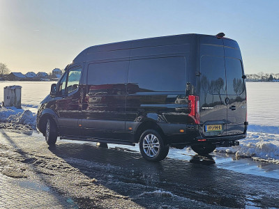 Mercedes-Benz SPRINTER 319 V6 3.0 ltr VOLL EUR6 6