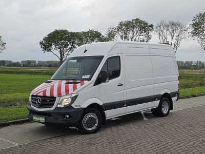 Mercedes-Benz SPRINTER 519 L2H2 N2 3500Kg Trekhaak V6 3.0Ltr Dubbellucht Euro6 BPM-Vrij Camera 190Pk! foto 2