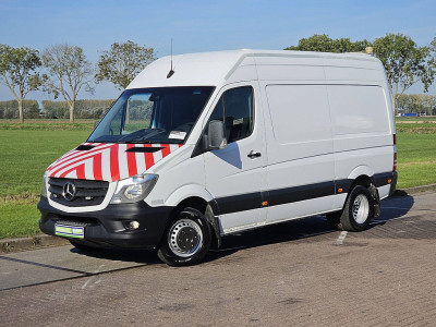 Mercedes-Benz SPRINTER 519 L2H2 N2 3500Kg Trekhaak V6 3.0Ltr Dubbellucht Euro6 BPM-Vrij Camera 190Pk! foto 2