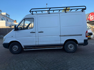 Mercedes-Benz Sprinter 208CDI,60kw/82pk,6-2005,179.698km