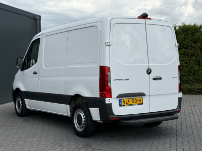Mercedes-Benz Sprinter 211 2.2 CDI AUTOMAAT 3.0T / L1H1 / CRUISE / CAMERA / AIRCO / NAVI / CARPLAY / 3-ZITS foto 5