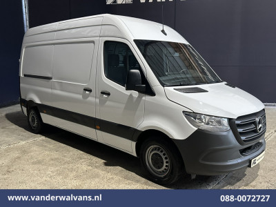 Mercedes-Benz Sprinter 211 CDI 115pk L2H2 Euro6 Airco | Camera | Trekhaak Bijrijdersbank foto 6