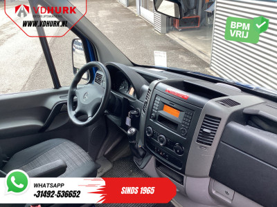 Mercedes-Benz Sprinter 213 2.2 CDI Aut. L2H2 9 Persoons EXPORT Incl. BTW&BPM EUR13.915,- Airco/ PDC V+A/ Side & Rearbar foto 3