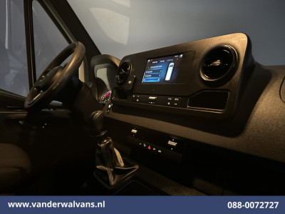 Mercedes-Benz Sprinter 214 CDI 143pk L2H2 Euro6 Airco | Camera | Apple Carplay | Chauffeursstoel Android Auto, Bijrijdersbank foto 13