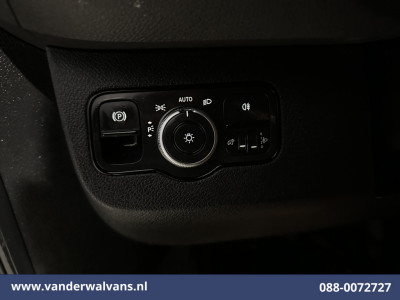 Mercedes-Benz Sprinter 214 CDI 143pk L2H2 Euro6 Airco | Camera | Apple Carplay | Chauffeursstoel Android Auto, Bijrijdersbank foto 15