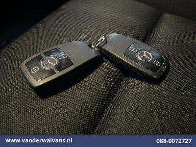 Mercedes-Benz Sprinter 214 CDI 143pk L2H2 Euro6 Airco | Camera | Apple Carplay | Chauffeursstoel Android Auto, Stoelverwarming, Bijrijdersbank foto 18
