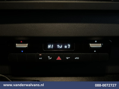 Mercedes-Benz Sprinter 214 CDI 143pk L2H2 Euro6 Airco | Camera | Apple Carplay | Chauffeursstoel Android Auto, Stoelverwarming, Bijrijdersbank foto 5