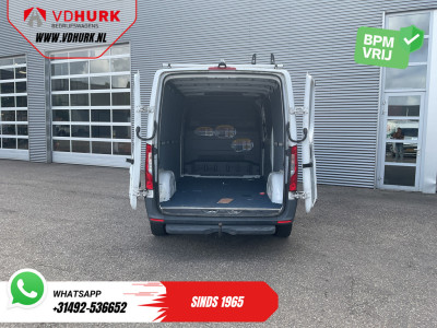 Mercedes-Benz Sprinter 214 CDI Aut. L2 EXPORT Adapt.Cruise/ Gev.stoel/ Standkachel/ 270Gr.deuren/ Stoelverw./ Carplay/ Navi/ Camera/ Trekhaak/ Airco foto 9