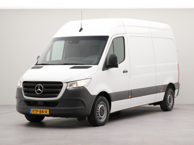 Mercedes-Benz Sprinter 215 1.9 CDI L2H2 FWD | Apple Carplay | Cruise Control | Keyless Start | Trekhaak | Achteruitrijcamera | Navigatie | Dodehoekdetectie |