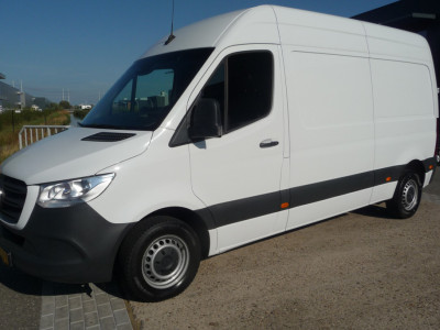 Mercedes-Benz Sprinter 215 1.9 CDI L2H2 FWD Autm. trekhaak, navi App conn
