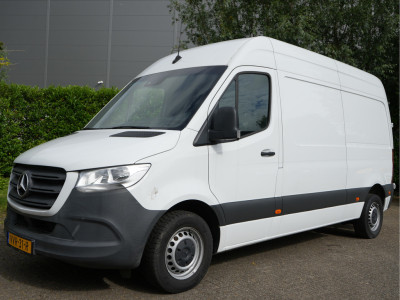 Mercedes-Benz Sprinter 215 1.9 CDI L2H2 FWD Automaat trekhaak, camera