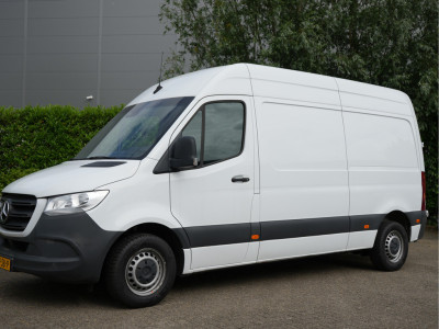 Mercedes-Benz Sprinter 215 1.9 CDI L2H2 FWD Automaat trekhaak, camera