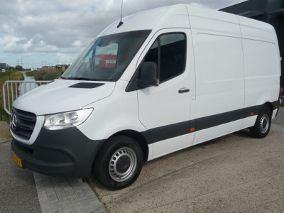 Mercedes-Benz Sprinter 215 1.9 CDI L2H2 FWD Aut trekaak, camera,