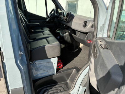 Mercedes-Benz Sprinter 215CDI AUTOMAAT FWD L2H1 foto 15