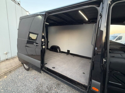 Mercedes-Benz Sprinter 215CDI AUTOMAAT FWD L2H1 foto 6