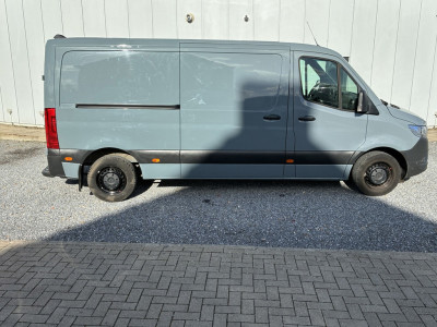 Mercedes-Benz Sprinter 215CDI AUTOMAAT FWD L2H1 foto 6