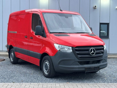 Mercedes-Benz Sprinter 215CDI AUTOMAAT L1H1 FWD foto 2