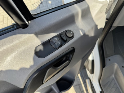 Mercedes-Benz Sprinter 310 2.2 CDI Automaat 432L HD | 4,07m laadruim | Achteruitrijcamera | Bluetooth | Bullbars 19