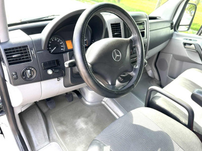 Mercedes-Benz Sprinter 311 2.2 CDI 325 9 Persoons Marge Youngtimer foto 16