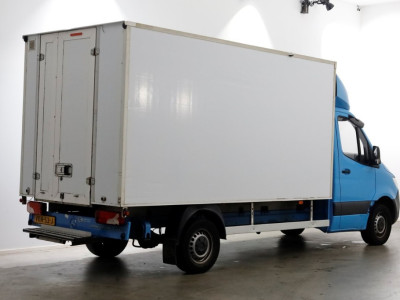 Mercedes-Benz Sprinter 311 CDI 115pk E6 RWD Bakwagen met achterdeuren 2-Persoons 05-2021 foto 2