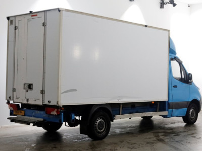 Mercedes-Benz Sprinter 311 CDI 115pk E6 RWD Bakwagen met achterdeuren 2-Persoons 05-2021 foto 2