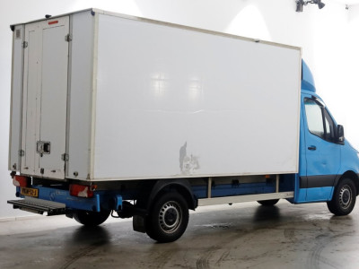 Mercedes-Benz Sprinter 311 CDI 115pk E6 RWD Bakwagen met achterdeuren 2-Persoons 05-2021 foto 2