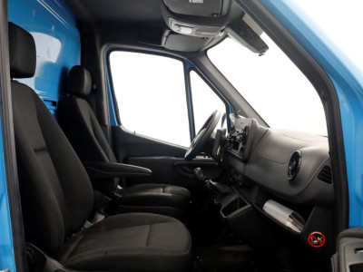 Mercedes-Benz Sprinter 311 CDI 115pk E6 RWD Bakwagen met achterdeuren 2-Persoons 05-2021 foto 3