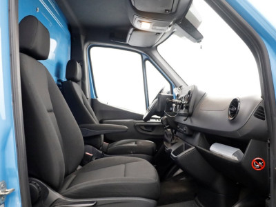 Mercedes-Benz Sprinter 311 CDI 115pk E6 RWD Bakwagen met achterdeuren 2-Persoons 06-2021 foto 3