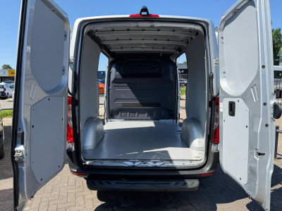 Mercedes-Benz Sprinter 311 CDI L1H1 E6 | 2x Schuifdeur | Mbux | Leder 6