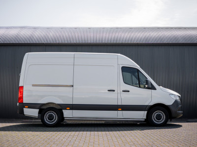 Mercedes-Benz Sprinter 311 CDI L2H2 | Volledig Ingericht | Mbux | Camera | Navi | Climatronic 6