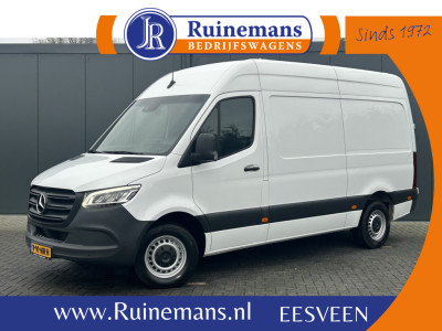 Mercedes-Benz Sprinter 311 CDI  RWD 3.5T / L2H2 / UNIEK!!  MEMORY EN STOELVERWARMING / TREKHAAK / LED KOPLAMPEN / ECC / CRUISE / NAVI / CAMERA / 3-ZITS / PDC