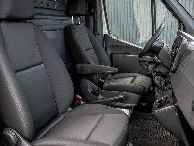 Mercedes-Benz Sprinter 311 CDI RWD L2H2 | | Volledig Ingericht | Mbux | Camera | Climatronic 18