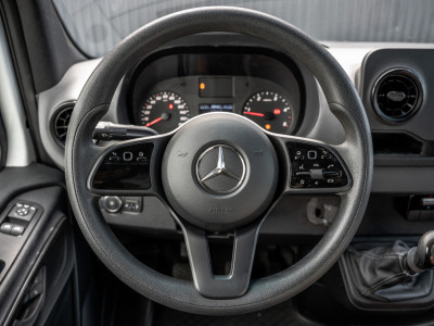 Mercedes-Benz Sprinter 311 CDI RWD L2H2 | | Volledig Ingericht | Mbux | Camera | Climatronic 19