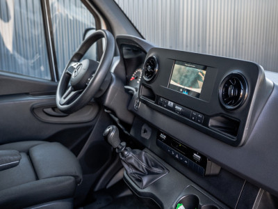 Mercedes-Benz Sprinter 311 CDI RWD L2H2 | Volledig Ingericht | Mbux | Camera | Climatronic 2