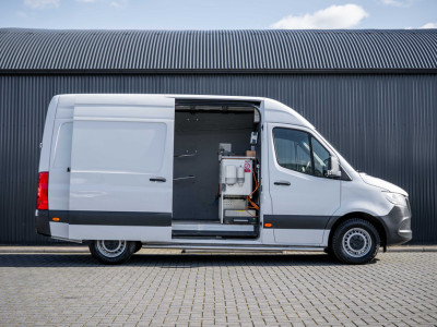 Mercedes-Benz Sprinter 311 CDI RWD L2H2 | Volledig Ingericht | Mbux | Camera | Climatronic foto 7