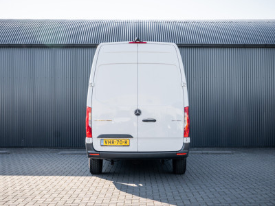 Mercedes-Benz Sprinter 311 CDI RWD L2H2 | Volledig Ingericht | Mbux | Camera | Climatronic 8