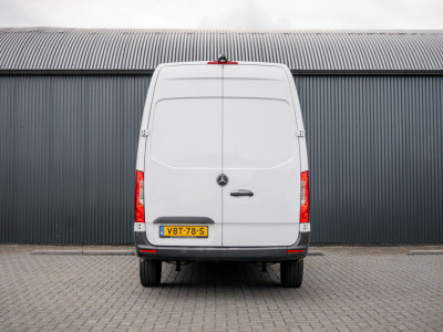 Mercedes-Benz Sprinter 311 CDI RWD L2H2 | | Volledig Ingericht | Mbux | Camera | Climatronic 8