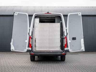 Mercedes-Benz Sprinter 311 CDI RWD L2H2 | | Volledig Ingericht | Mbux | Camera | Climatronic 9