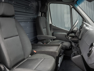 Mercedes-Benz Sprinter 311 CDI RWD L2H2 | Volledig Ingericht | Mbux | Camera | Navi | Climatronic 16
