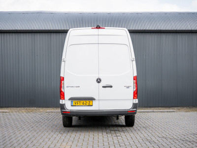 Mercedes-Benz Sprinter 311 CDI RWD L2H2 | Volledig Ingericht | Mbux | Camera | Navi | Climatronic 8