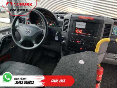 Mercedes-Benz Sprinter 313 2.2 CDI Aut. L2H2 EUR 9.922 Incl. BTW EXPORT Combi/ 9 Persoons/ Kombi/ 9P/ Airco/ Rolstoellift/ Electr. deur/ APK 9-2026 foto 3