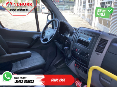Mercedes-Benz Sprinter 313 2.2 CDI Aut. L3H2 EUR10.890,- incl BTW (BPM VRIJ) EXPORT Combi/ 9 persoons/ Kombi/ 9P/ Rearbar/ Sidebars/ Airco/ Rolstoellift foto 3
