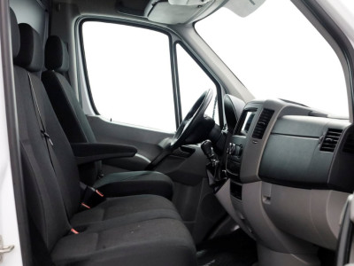 Mercedes-Benz Sprinter 313 CDI 130pk L2H2 Koelwagen 12V + 230V Nachtstekker Airco/Camera 09-2015 foto 3