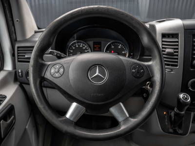Mercedes-Benz Sprinter 313 CDI L2H2 | Automaat | Camera | Cruise | Navi | Stoelverw. | Airco | Trekhaak foto 14